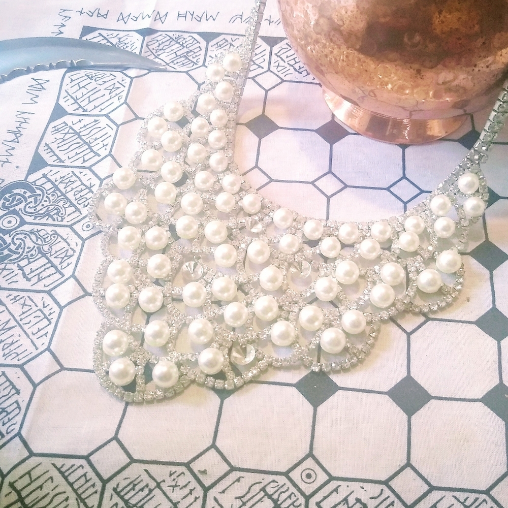 Vintage Pearl Cascade